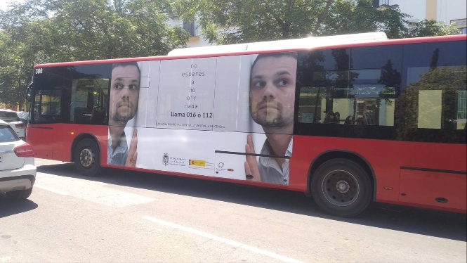 Autobús de Granada, en imagen de archivo (AYUNTAMIENTO DE GRANADA) 