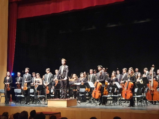 (AYUNTAMIENTO GUADIX) (AYUNTAMIENTO GUADIX)