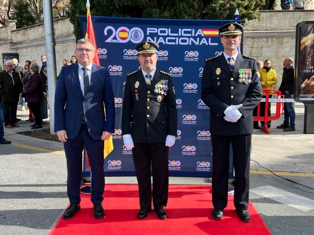 Acto por el 200 aniversario de la policía Nacional (SUBDELEGACIÓN)