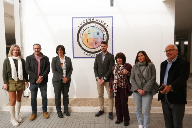 Visita al Colegio Lucena Rivas (JUNTA) Visita al Colegio Lucena Rivas (JUNTA)