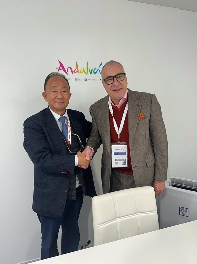 La Alhambra se reúne en Fitur con representantes del mercado asiático y portugués (PATRONATO DE LA ALHAMBRA Y EL GENERALIFE)