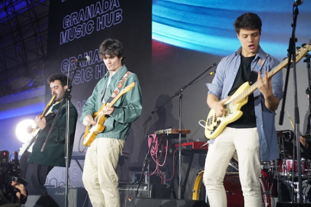 Actuación de `Arena Polar`