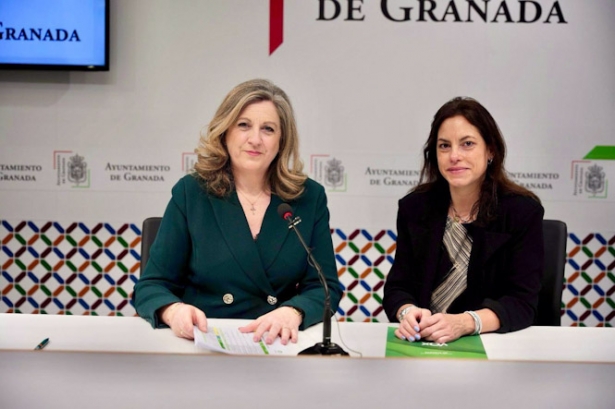 Beatriz Sánchez Agustino y Mónica Rodríguez (VOX)