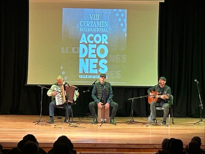 (AYUNTAMIENTO MONACHIL) 