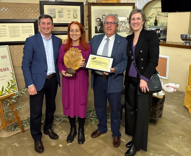 Visita a la cooperativa (FAECA) Visita a la cooperativa (FAECA)