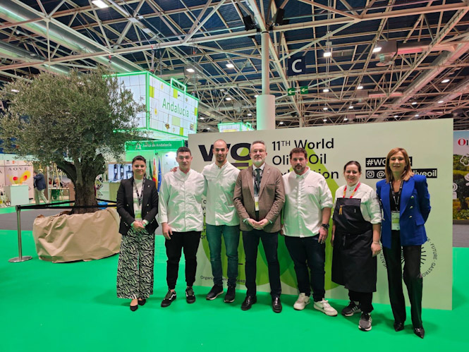 Stand de Sabor Granada en la World Olive Oil Exhibition (DIPGRA)