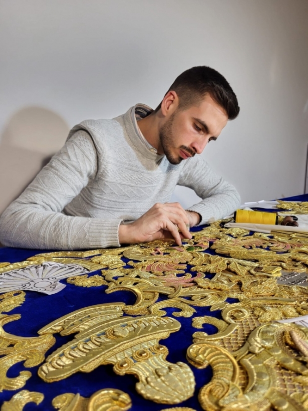 Javier Núñez en el taller Javier Núñez en el taller