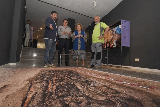 Exposición de memoria democrática (R. MARTÍNEZ / DIPGRA)