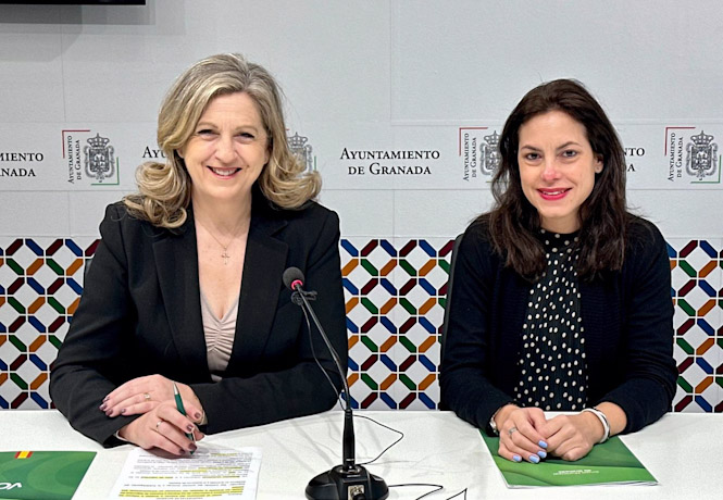 Las concejales de Vox en el Ayuntamiento de Granada. (VOX)