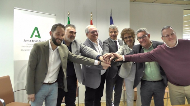 Un nuevo servicio de autobuses nocturno unirá Santa Fe, Chauchina, Cijuela y Láchar con Granada (JUNTA DE ANDALUCÍA)