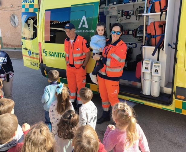 Jornada de puertas abiertas del 061 (JUNTA) Jornada de puertas abiertas del 061 (JUNTA)