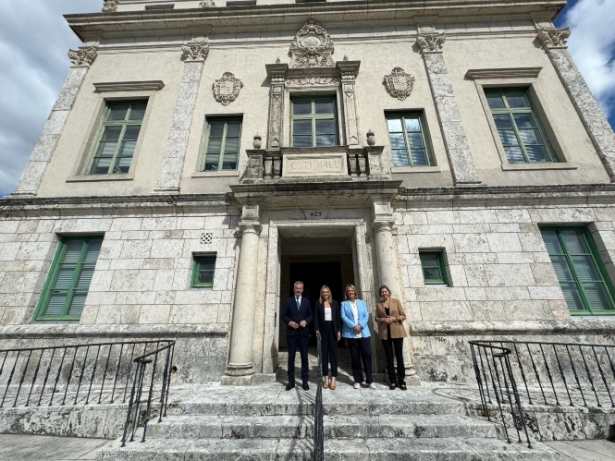 Visita a Coral Gables (AYTO. GRANADA)