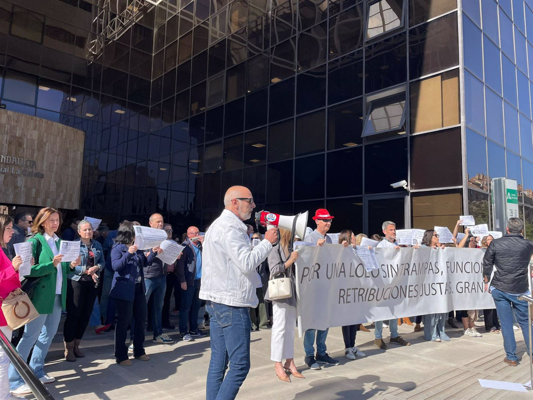 Concentración de funcionarios de justicia en Caleta (CCOO)