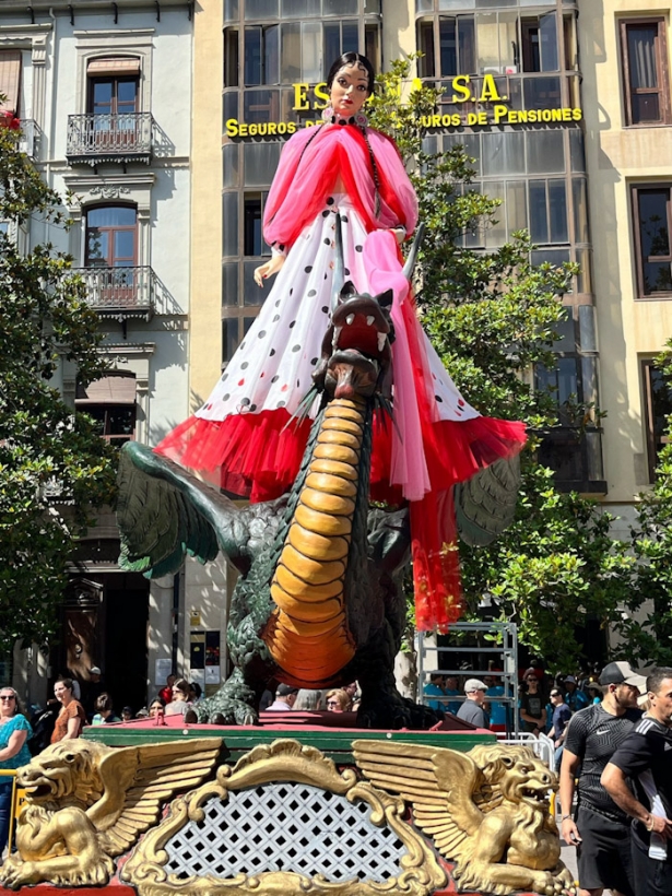 La Tarasca ya está en la calle (JOSE VELASCO)