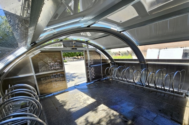 Aparcamiento para bicicletas (JUNTA)