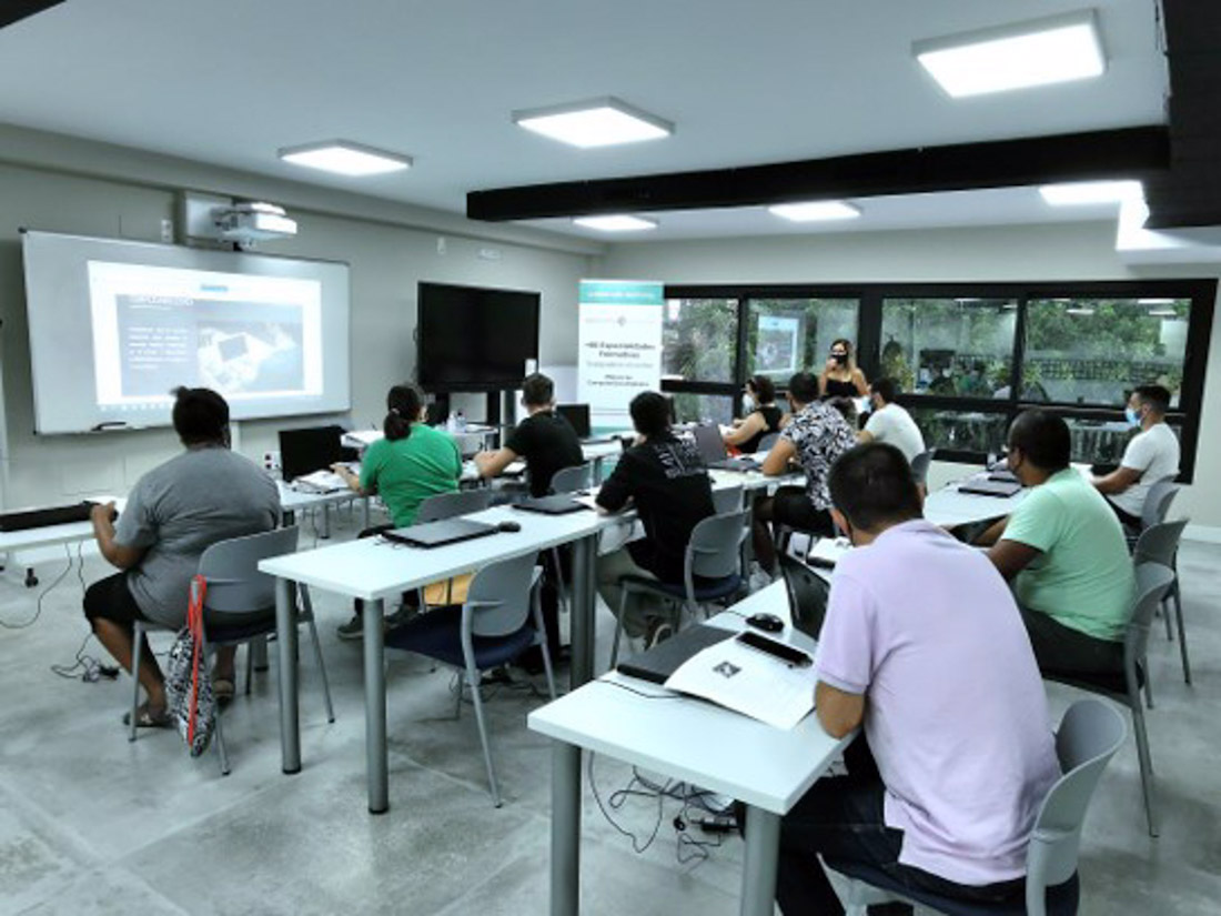 Alumnos en un aula en imagen de archivo (JUNTA DE ANDALUCIA)