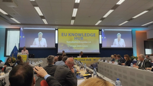 Presentación del nuevo Centro de Conocimiento de la UE para prevenir la radicalización (FUNDACIÓN EUROÁRABE)