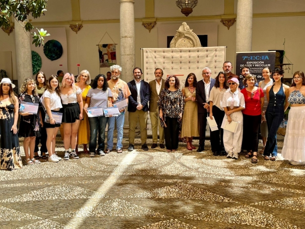 (AYUNTAMIENTO GRANADA) (AYUNTAMIENTO GRANADA)