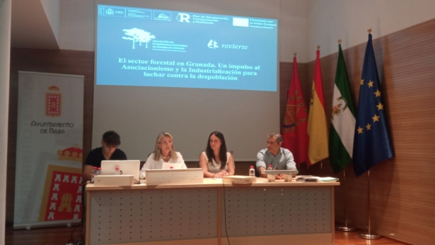 Presentación del proyecto Revierte 