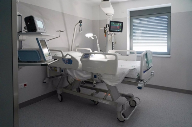 Habitación hospitalaria (EDUARDO BRIONES / EUROPA PRESS) Habitación hospitalaria (EDUARDO BRIONES / EUROPA PRESS)