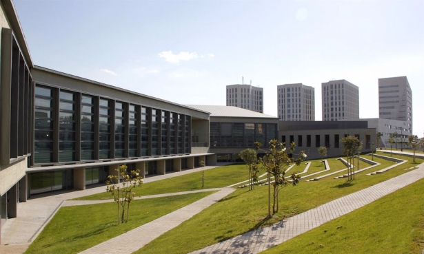 Campus del PTS en Granada (UGR) Campus del PTS en Granada (UGR)