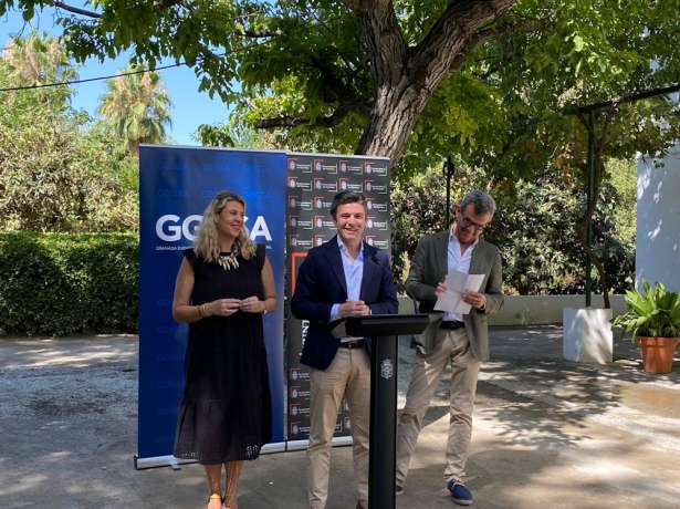 (AYUNTAMIENTO DE GRANADA) (AYUNTAMIENTO DE GRANADA)