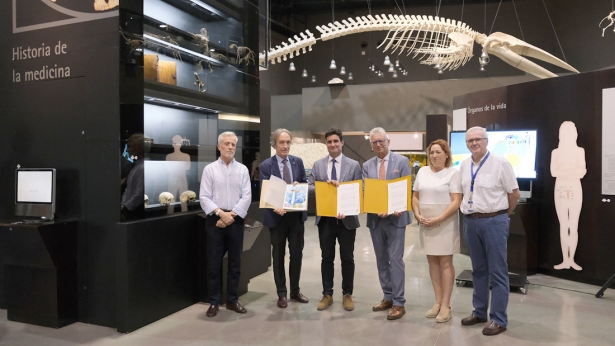 Firma del convenio (HUSC) Firma del convenio (HUSC)