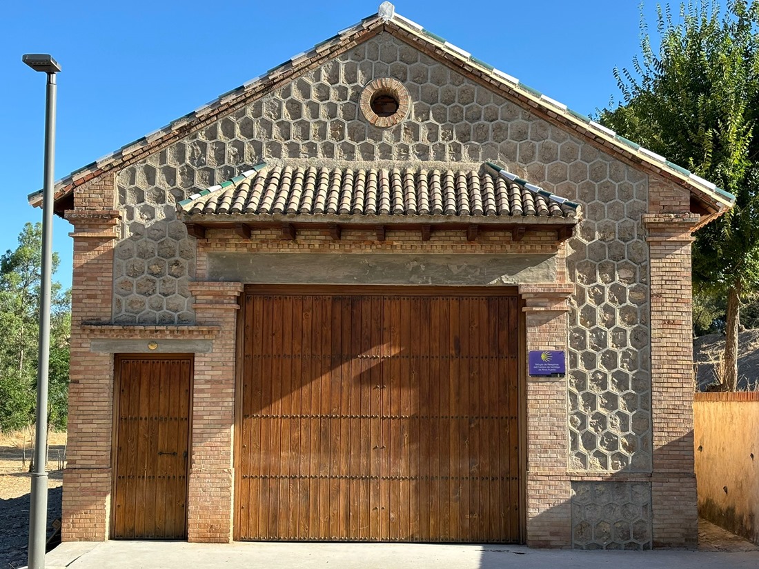 Albergue de peregrinos (AYTO. PINOS PUENTES)
