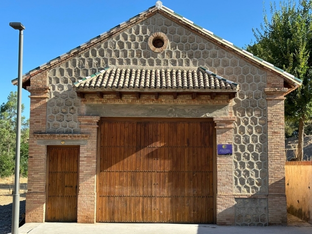 Albergue de peregrinos (AYTO. PINOS PUENTES)