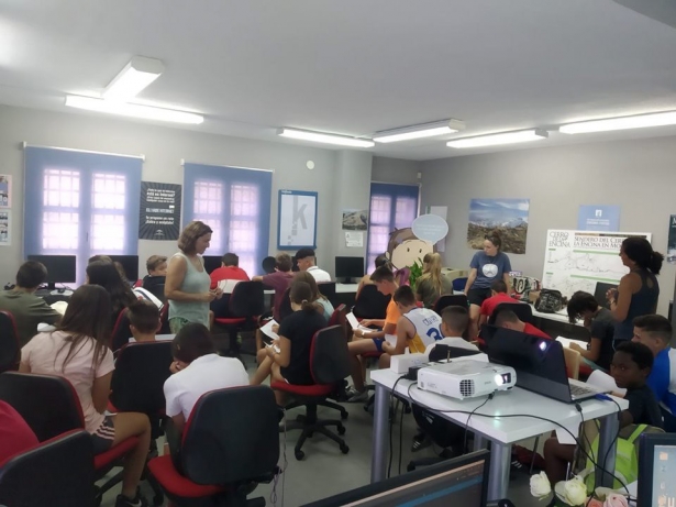 (AYUNTAMIENTO MONACHIL)