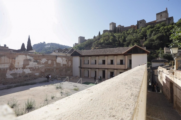 La Alhambra de Granada desde el Maristán, en el barrio del Albaicín, en imagen de archivo (ÁLEX CÁMARA - EUROPA PRESS) La Alhambra de Granada desde el Maristán, en el barrio del Albaicín, en imagen de archivo (ÁLEX CÁMARA - EUROPA PRESS)