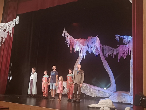 (AYUNTAMIENTO GUADIX) (AYUNTAMIENTO GUADIX)