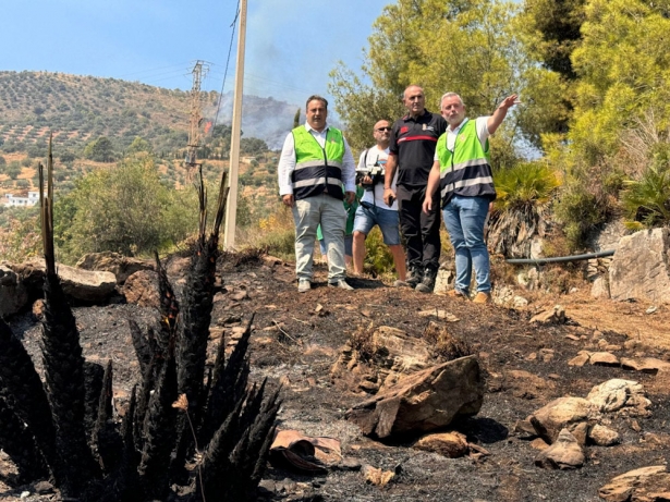 Visita al lugar del incendio (DIPGRA) Visita al lugar del incendio (DIPGRA)
