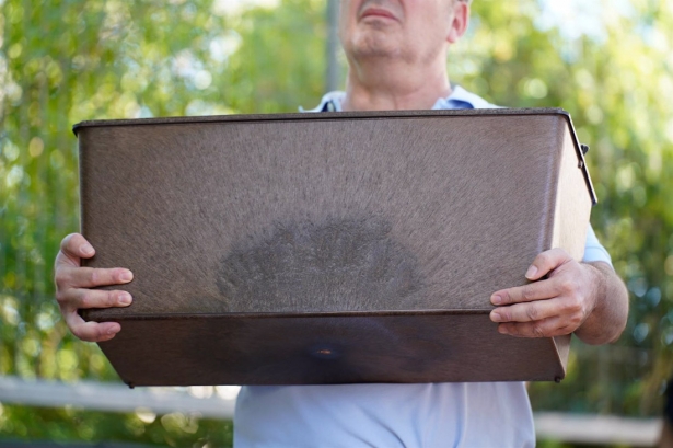 Los familiares de las víctimas del Barranco de Víznar reciben los restos humanos de sus antepasados, el pasado junio (ARSENIO ZURITA - EUROPA PRESS) Los familiares de las víctimas del Barranco de Víznar reciben los restos humanos de sus antepasados, el pasado junio (ARSENIO ZURITA - EUROPA PRESS)