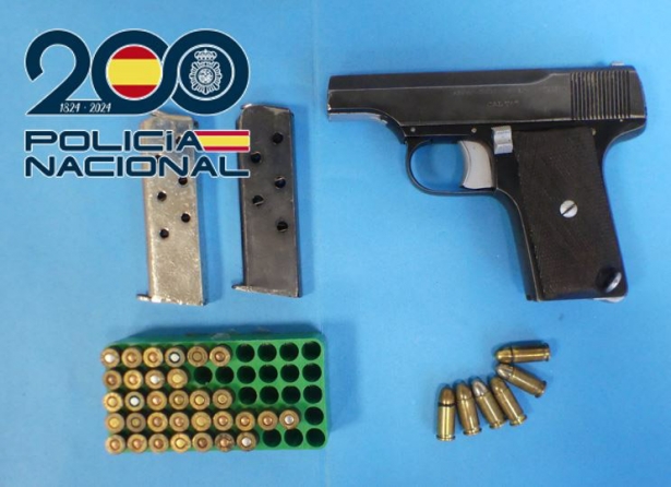 Arma incautada (POLICÍA NACIONAL)