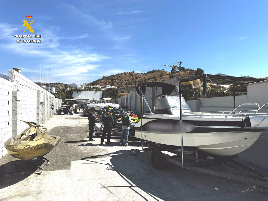 Investigación a una empresa de alquiler de embarcaciones (GUARDIA CIVIL)