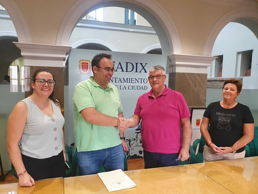 Firma del convenio (AYTO. GUADIX)