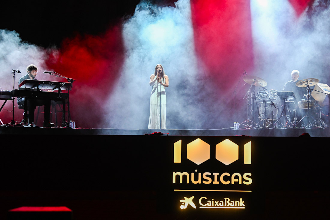 Concierto de María José Llergo (1001 MÚSICAS)