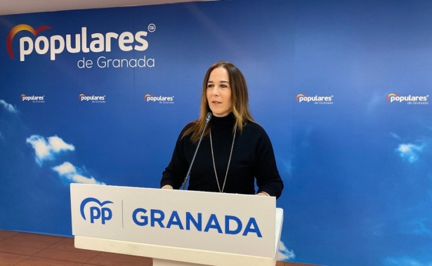 La portavoz del PP de Granada, Lourdes Ramírez (PP)