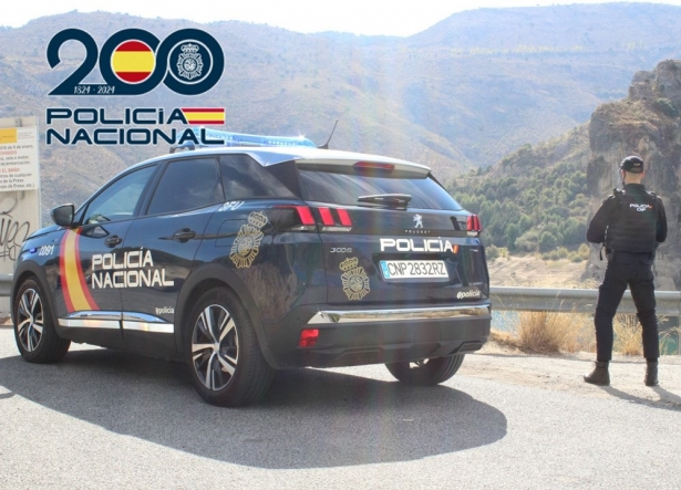 Vehículo denla Policía Nacional (POLICÍA NACIONAL)