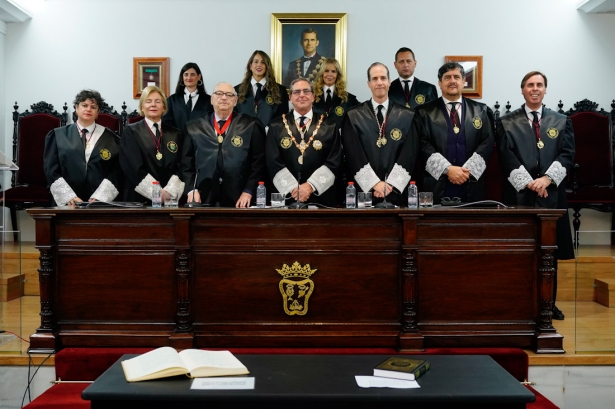 Toma de posesión de los nuevos letrados (ICAGR) Toma de posesión de los nuevos letrados (ICAGR)