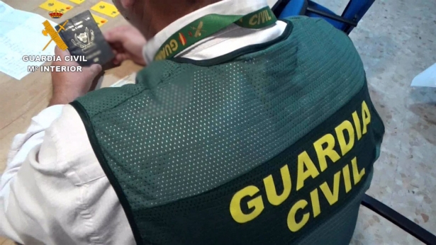 Agente de la Guardia Civil, en imagen de archivo (GUARDIA CIVIL DE GRANADA)