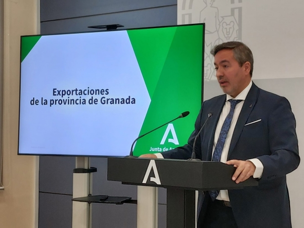 El delegado territorial de Economía, Hacienda, Fondos Europeos y de Industria, Energía y Minas en Granada, Gumersindo Fernández Casas (JUNTA)