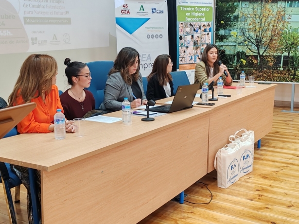 Charla sobre emprendimiento (CGE)