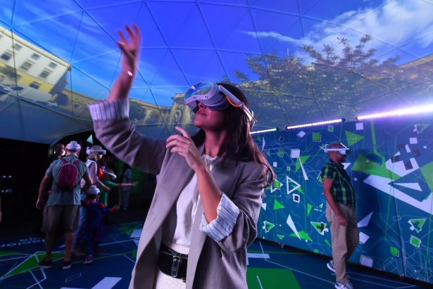 Miguel Ríos abre la programación del X aniversario de la Fundación Unicaja en Granada (FUNDACIÓN UNICAJA)