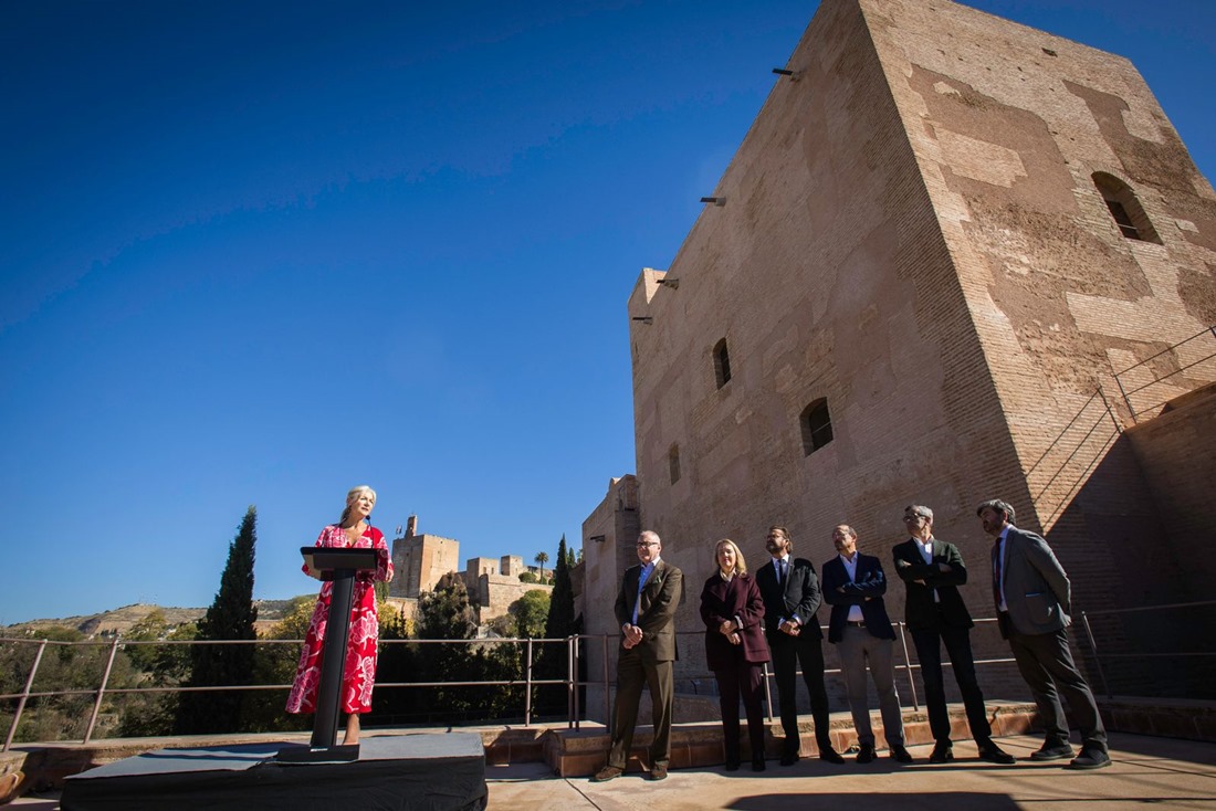 Presentación de las visitas a Torres Bermejas (JUNTA)