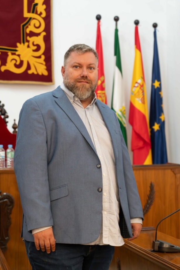 Juan Ramón Gil van Gils (IU)