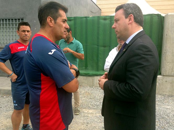 El portavoz del PSOE en l ayuntamiento de Iznalloz, Mariano Lorente (DIPGRA)