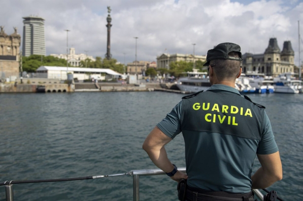 Un agente de la Guardia Civil, en una imagen de archivo (LORENA SOPÊNA - EUROPA PRESS) Un agente de la Guardia Civil, en una imagen de archivo (LORENA SOPÊNA - EUROPA PRESS)