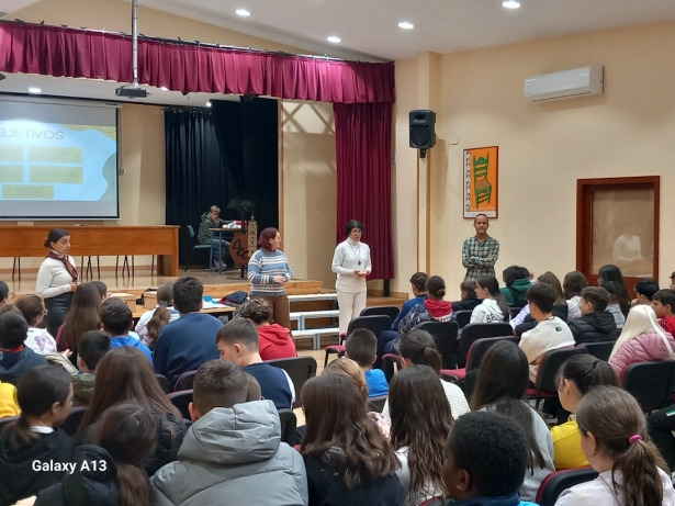 (AYUNTAMIENTO GUADIX) (AYUNTAMIENTO GUADIX)